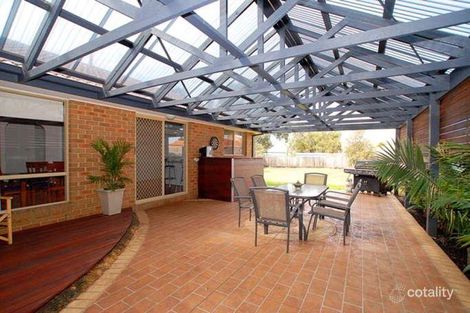 Property photo of 6 Maple Crescent Hoppers Crossing VIC 3029