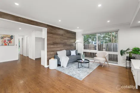 Property photo of 9 The Mears Epping VIC 3076