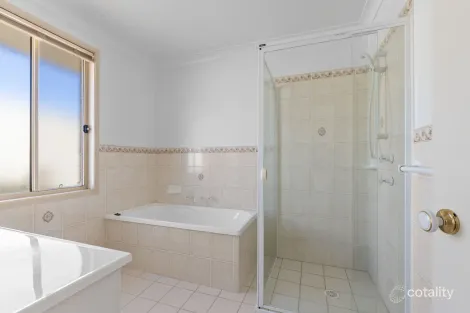 Property photo of 3 Boeing Place Hamlyn Terrace NSW 2259