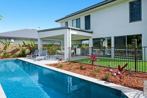Property photo of 19 Braeside Court Smithfield QLD 4878