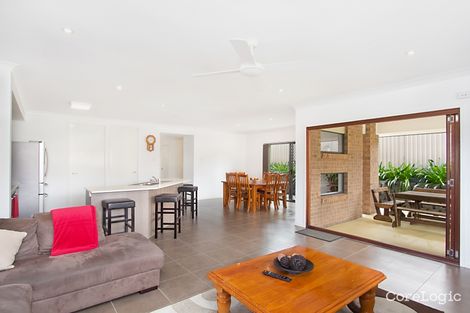 Property photo of 8 Terrigal Street Pottsville NSW 2489