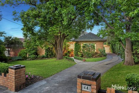 Property photo of 44 Otterington Grove Ivanhoe East VIC 3079