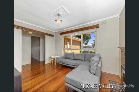 Property photo of 23 Robson Avenue Avondale Heights VIC 3034