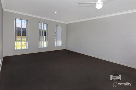 Property photo of 16 Hannaford Crescent Wyreema QLD 4352