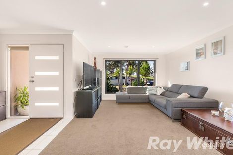 Property photo of 17 Nash Grove Doreen VIC 3754