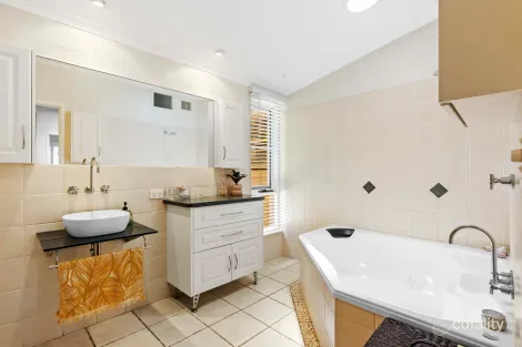 Property photo of 165 Preston Boundary Road Preston QLD 4352