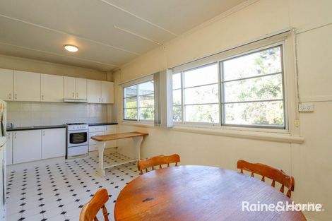 Property photo of 2/187 George Street Bathurst NSW 2795
