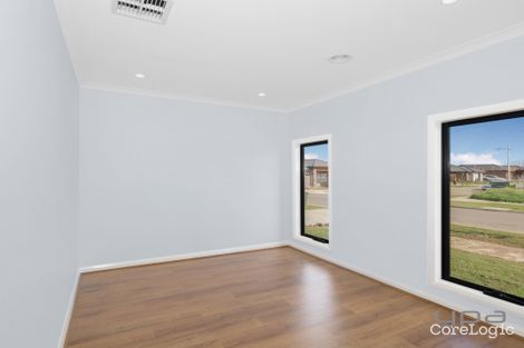 Property photo of 42 Perry Road Werribee VIC 3030