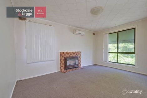 Property photo of 11 Robertson Street Morwell VIC 3840