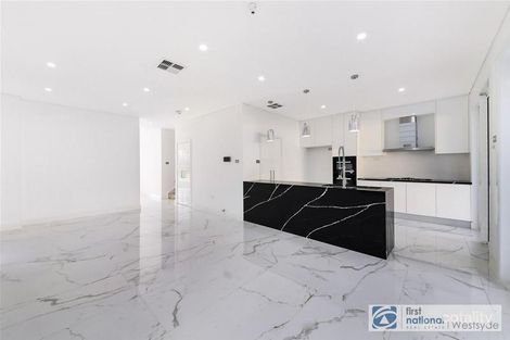 Property photo of 61A Oramzi Road Girraween NSW 2145