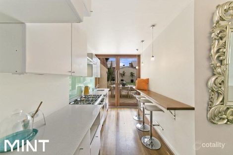 Property photo of 18 Tydeman Road North Fremantle WA 6159