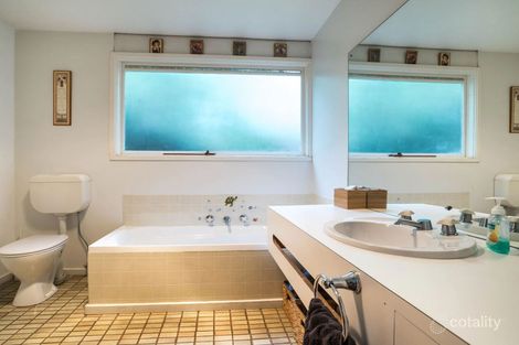 Property photo of 13 Morven Avenue Tecoma VIC 3160