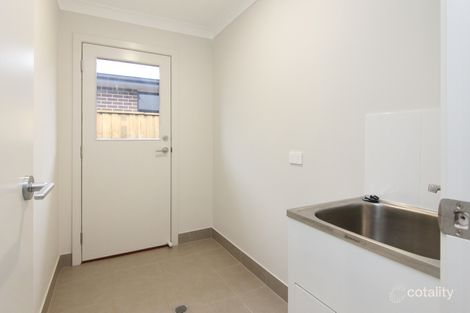 Property photo of 106 Dragonfly Drive Chisholm NSW 2322