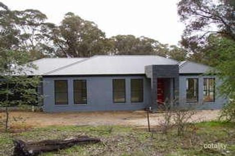 Property photo of 8 Lawson Street Spring Gully VIC 3550