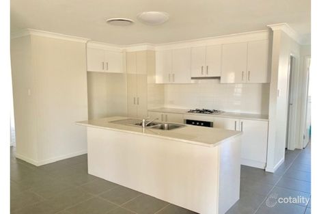 Property photo of 10 Brennan Place Chinchilla QLD 4413