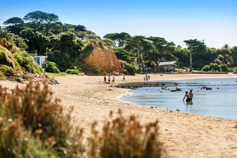 3 Gordon St, Mornington, VIC 3931