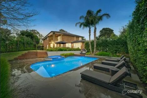 15 Comas Gr, Ashburton, VIC 3147
