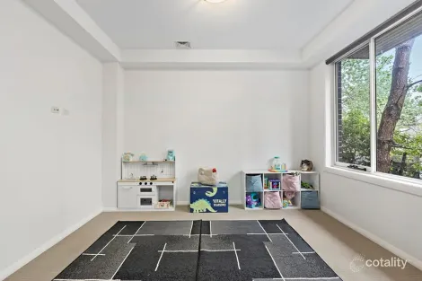 Property photo of 37 Sydney Smith Drive Penrith NSW 2750