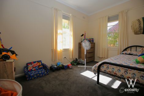 Property photo of 252 Lambert Street West Bathurst NSW 2795