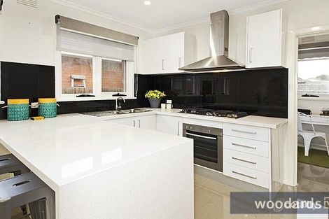 Property photo of 27 St Huberts Road Carnegie VIC 3163