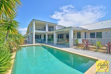 Property photo of 30 Portrush Crescent Luddenham NSW 2745