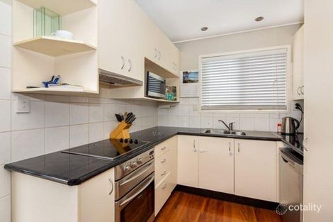 Property photo of 36 Lewana Street Mansfield QLD 4122