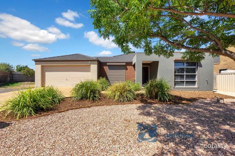 Property photo of 12 Rotarian Place Melton West VIC 3337