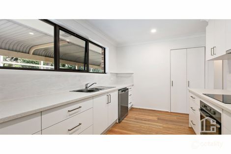 Property photo of 196 Railway Parade Warrimoo NSW 2774