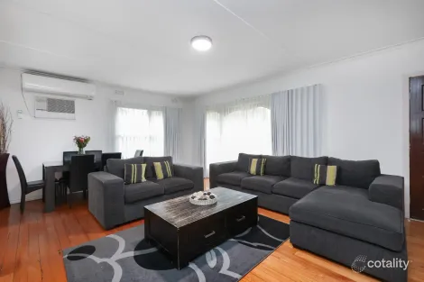 Property photo of 61 Kitchener Street Broadmeadows VIC 3047