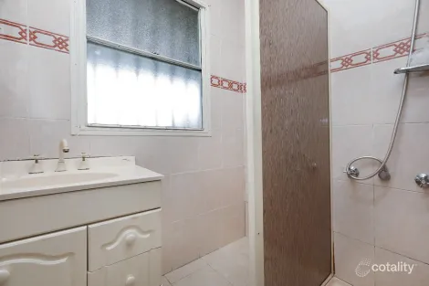 Property photo of 61 Kitchener Street Broadmeadows VIC 3047