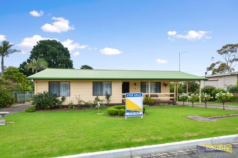 10 New St, Lakes Entrance, VIC 3909