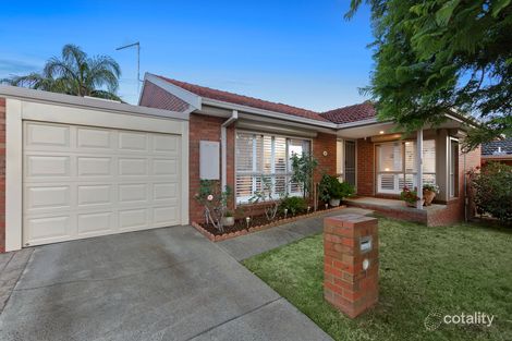 Property photo of 6 Lauren Close Dingley Village VIC 3172