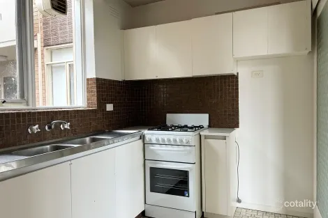 Property photo of 13/43 Grandview Grove Prahran VIC 3181