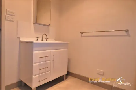 Property photo of 6 Mulley Street Holder ACT 2611