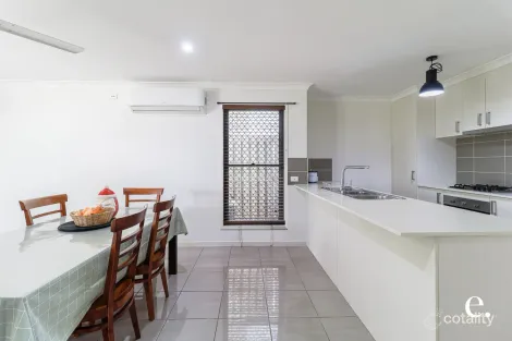 Property photo of 26 Harmony Drive Clinton QLD 4680