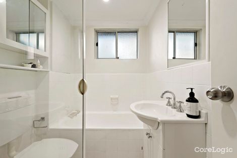 Property photo of 4/4 Fairway Close Manly Vale NSW 2093
