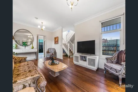 2/32 Burke Rd, Malvern East, VIC 3145
