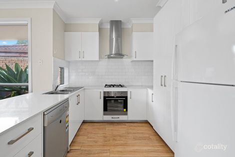 Property photo of 2/9 Maplehurst Avenue Hoppers Crossing VIC 3029