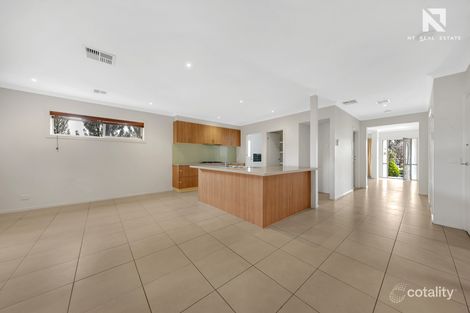 Property photo of 5 Pimelea Terrace St Albans VIC 3021