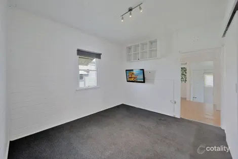 Property photo of 4 Windermere Street Walkervale QLD 4670