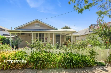 32 Kildare St, Turvey Park, NSW 2650