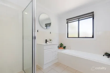 Property photo of 38 Dalwood Lane Portland West VIC 3305