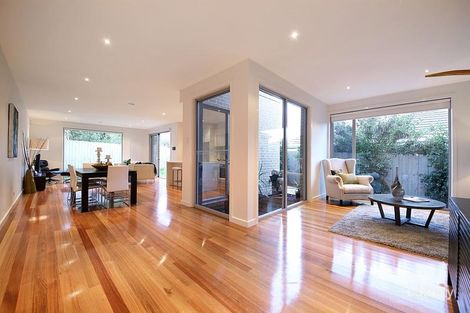 Property photo of 7B Sassella Street Bentleigh East VIC 3165