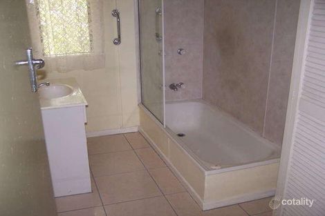 Property photo of 8 Rachel Drive Parkhurst QLD 4702