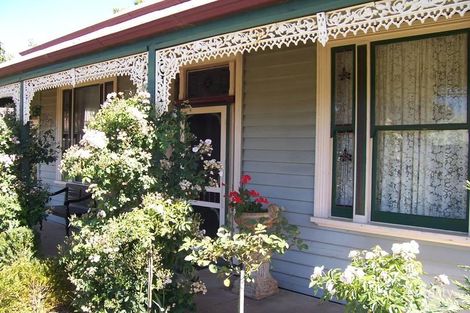 Property photo of 18 Bodkin Street Kyneton VIC 3444