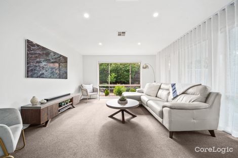 Property photo of 16 Bluestone Gardens Jerrabomberra NSW 2619