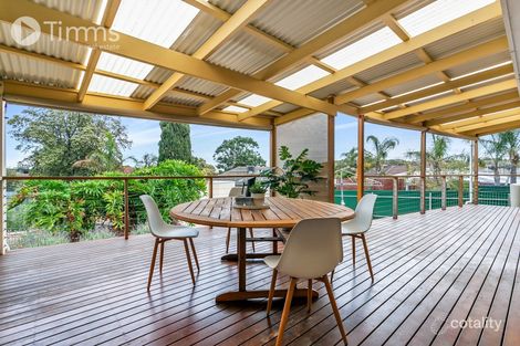 18 Seavista Gr, Christies Beach, SA 5165