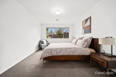 Property photo of 16 Bluestone Gardens Jerrabomberra NSW 2619
