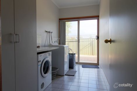 Property photo of 1 Fenwick Road Berri SA 5343