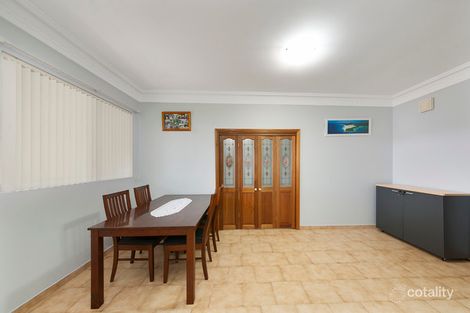 Property photo of 62 Jacaranda Crescent Casula NSW 2170
